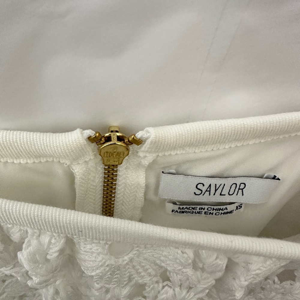 SAYLOR White Rella Set - Picture 8 of 8